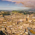 Appartement Guesthost - Historic Palace In The Heart Of Sienne